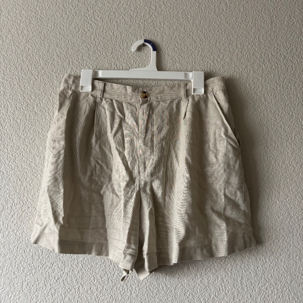 Time and Tru Women’s Shorts
